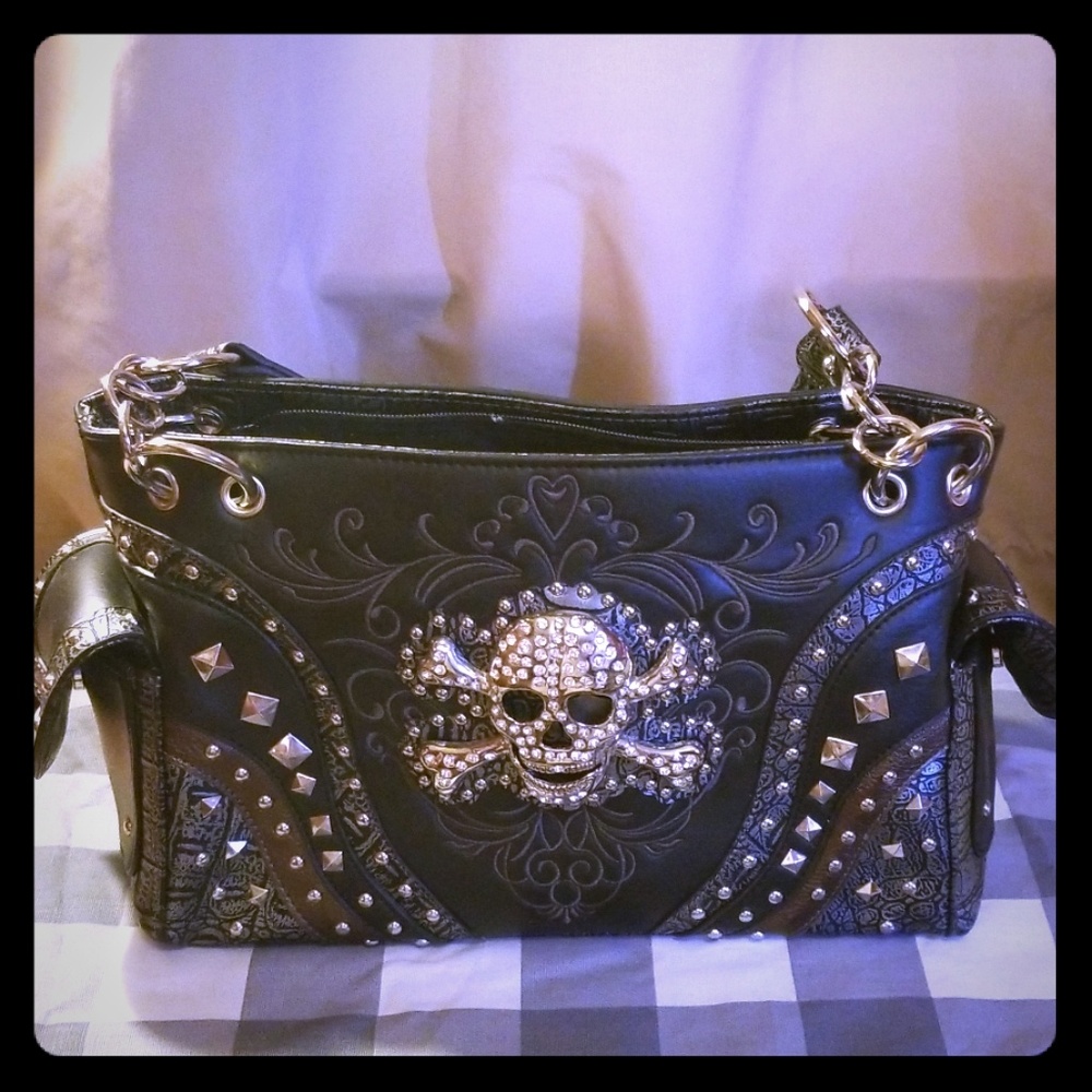 Black Skull hand bag☠